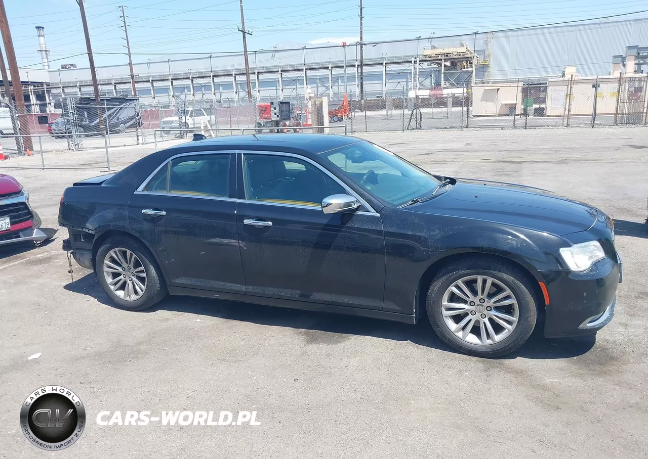2016 Chrysler 300C VIN:2C3CCAEG5GH161292 - 13