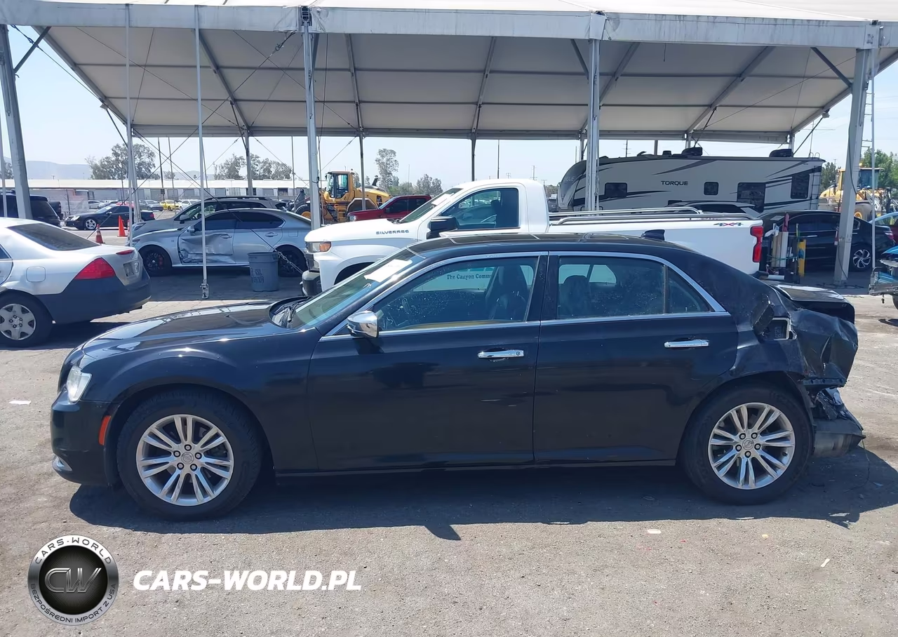 2016 Chrysler 300C VIN:2C3CCAEG5GH161292 - 14