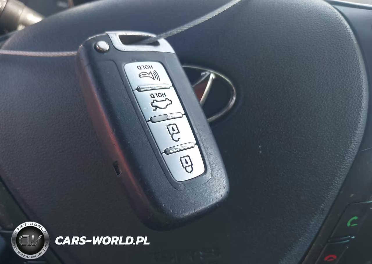2016 Hyundai Genesis 3.8 Ultimate VIN:KMHHU6KJ4GU131737 - 11