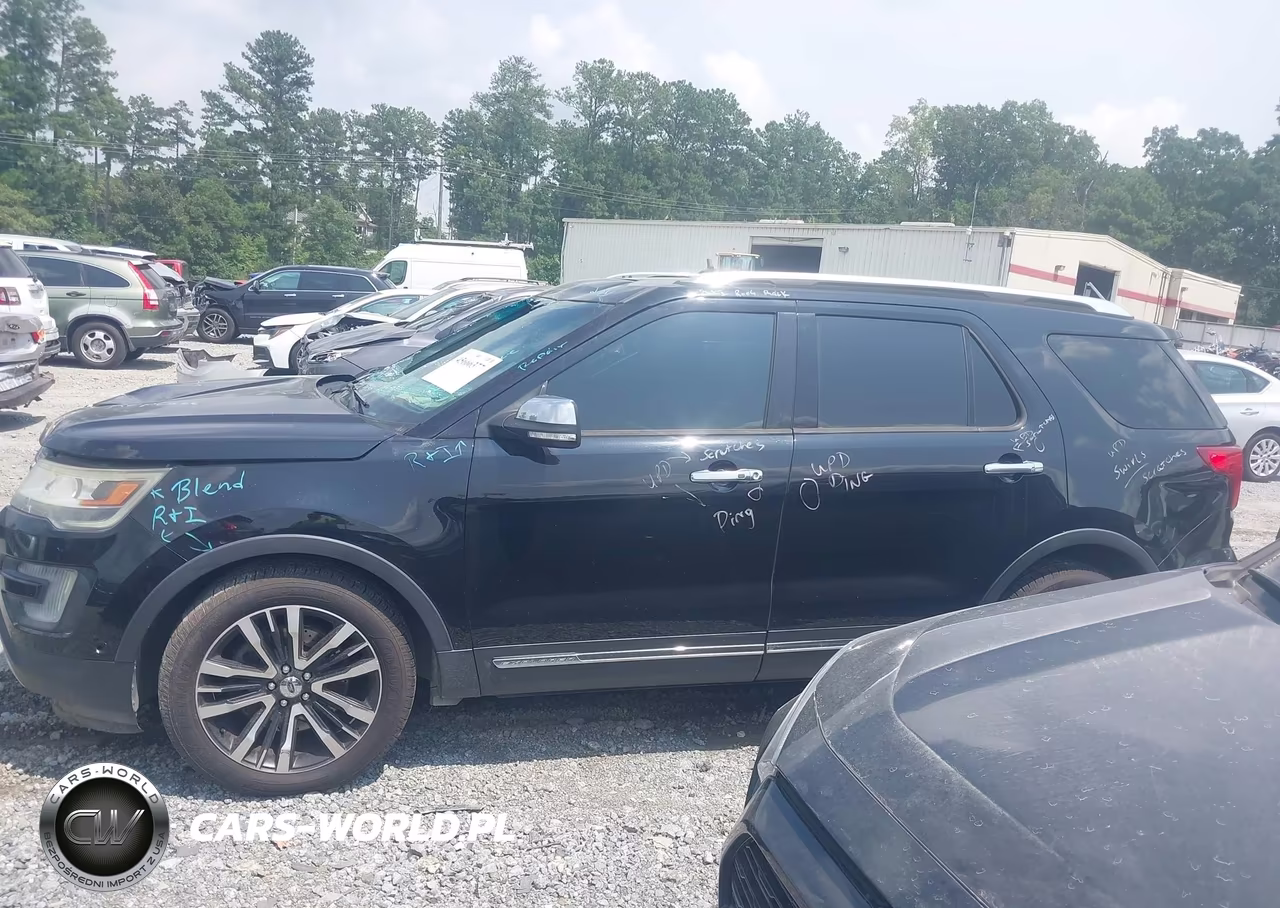 2016 Ford Explorer Platinum VIN:1FM5K8HT3GGB95330 - 14