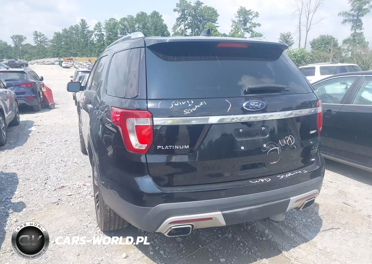 2016 Ford Explorer Platinum VIN:1FM5K8HT3GGB95330 - 3