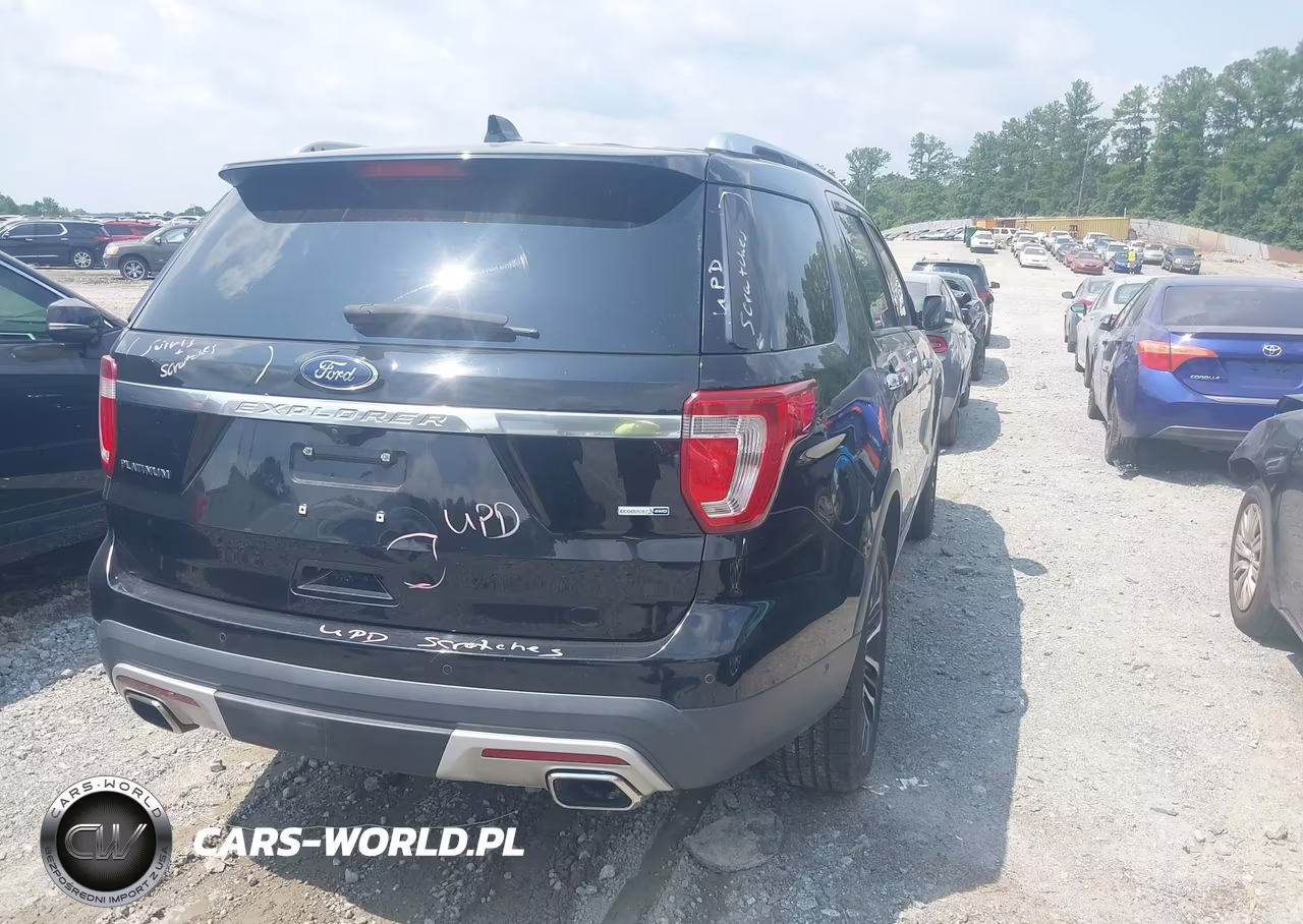 2016 Ford Explorer Platinum VIN:1FM5K8HT3GGB95330 - 4