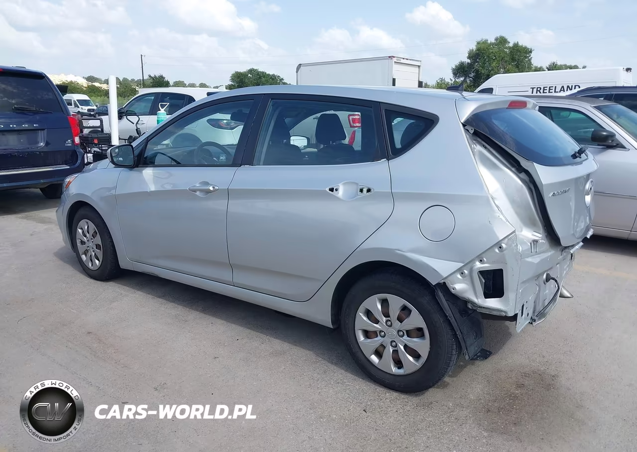 2015 Hyundai Accent Gs VIN:KMHCT5AE6FU213351 - 3