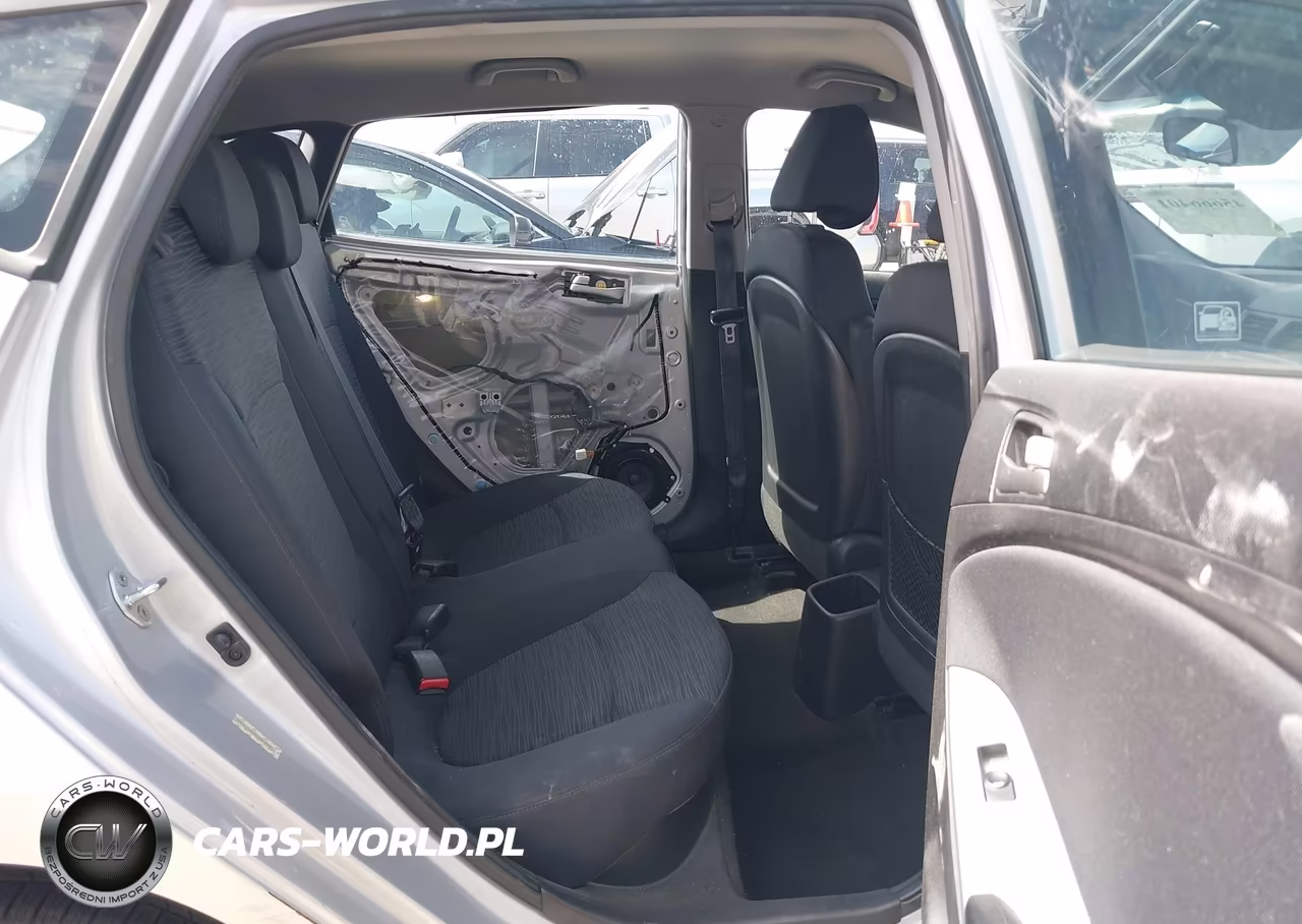 2015 Hyundai Accent Gs VIN:KMHCT5AE6FU213351 - 8