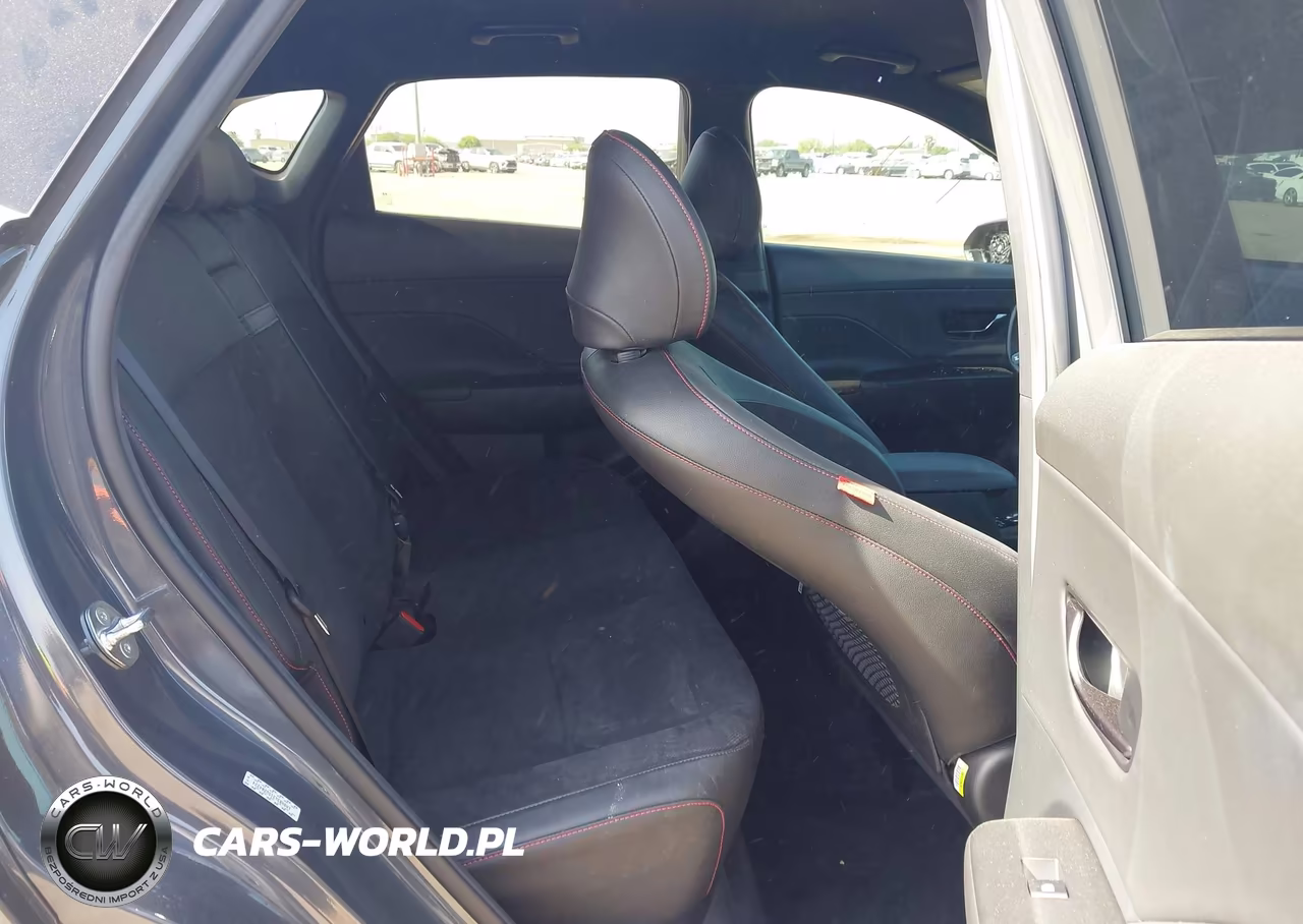 2025 Hyundai Kona N Line S VIN:KM8HB3A31SU204224 - 8