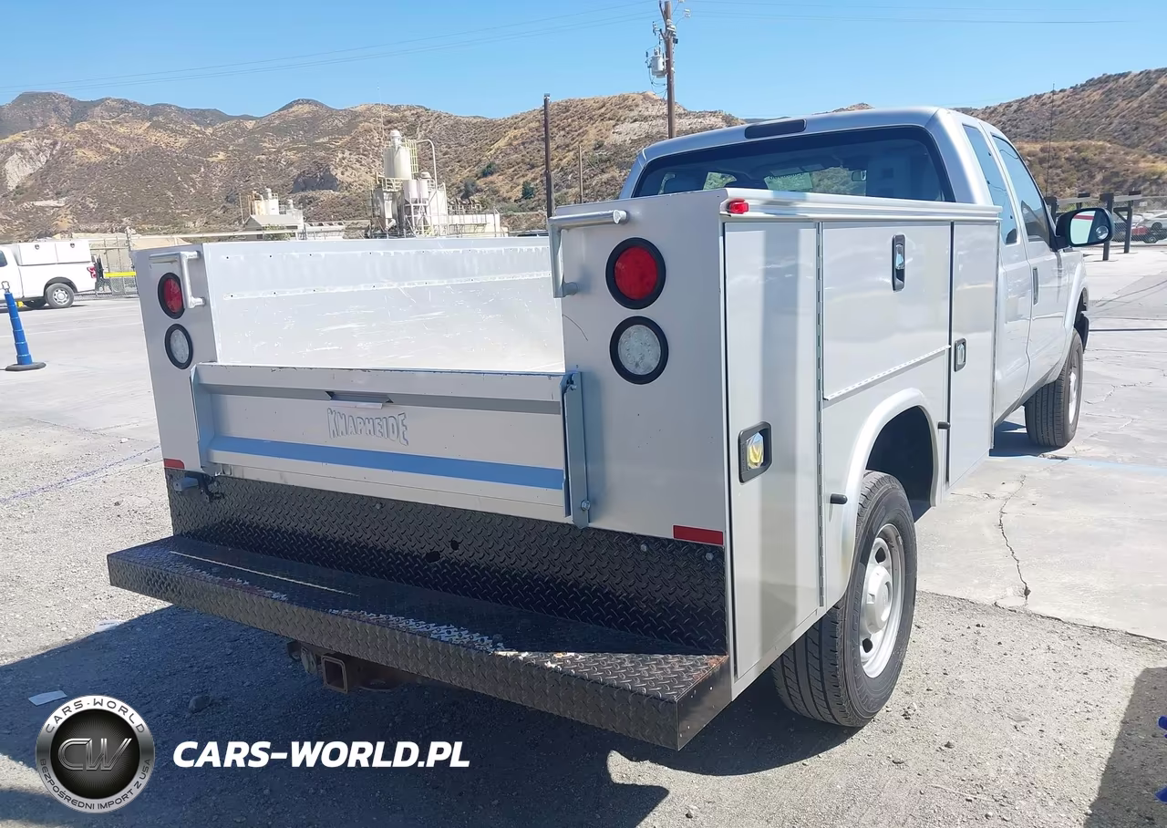 2016 Ford F-350 Xl VIN:1FD8X3B62GED16221 - 4