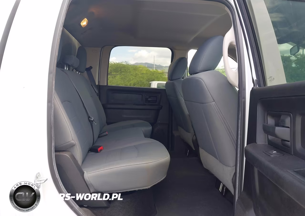 2017 Ram 3500 Tradesman 4X4 8' Box VIN:3C63R3GT6HG775275 - 8