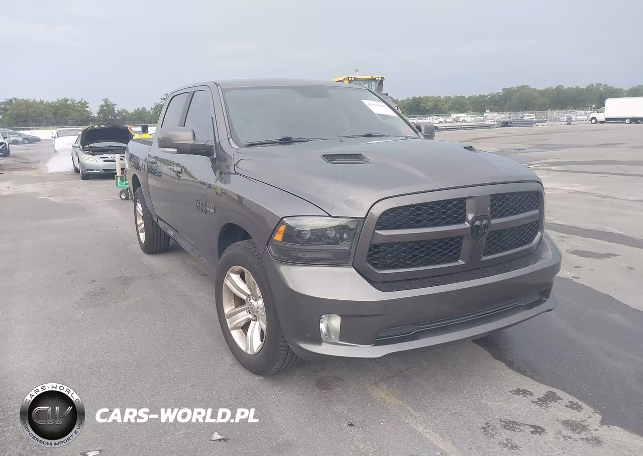 2015 Ram 1500 Sport – zdjęcie 1 z 16