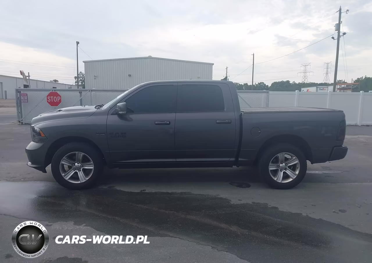 2015 Ram 1500 Sport VIN:1C6RR6MTXFS629368 - 14