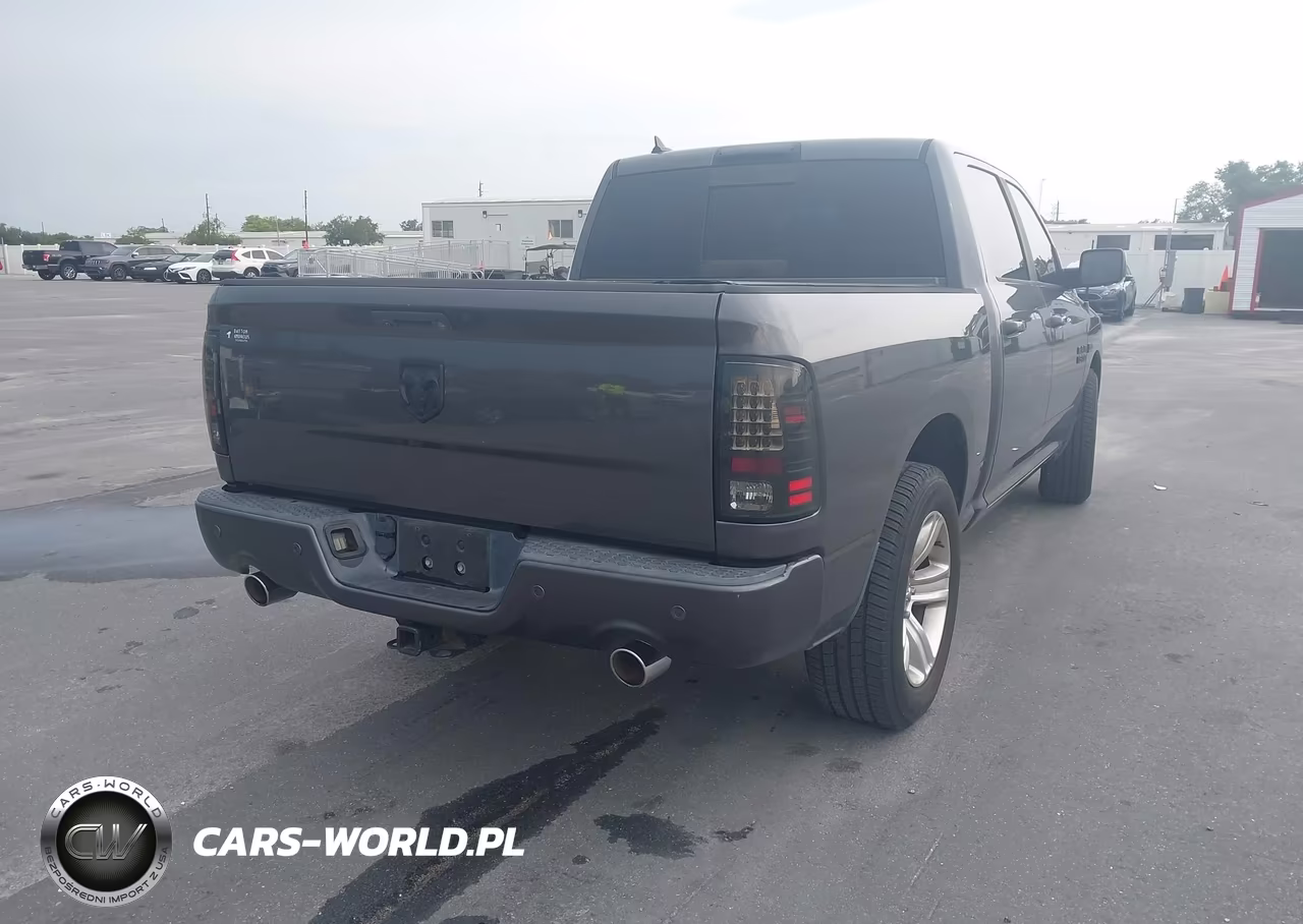 2015 Ram 1500 Sport VIN:1C6RR6MTXFS629368 - 4