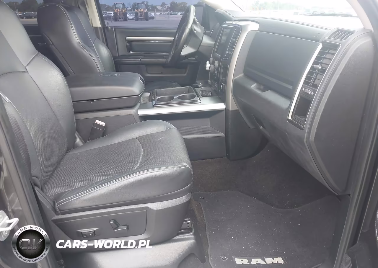 2015 Ram 1500 Sport VIN:1C6RR6MTXFS629368 - 5