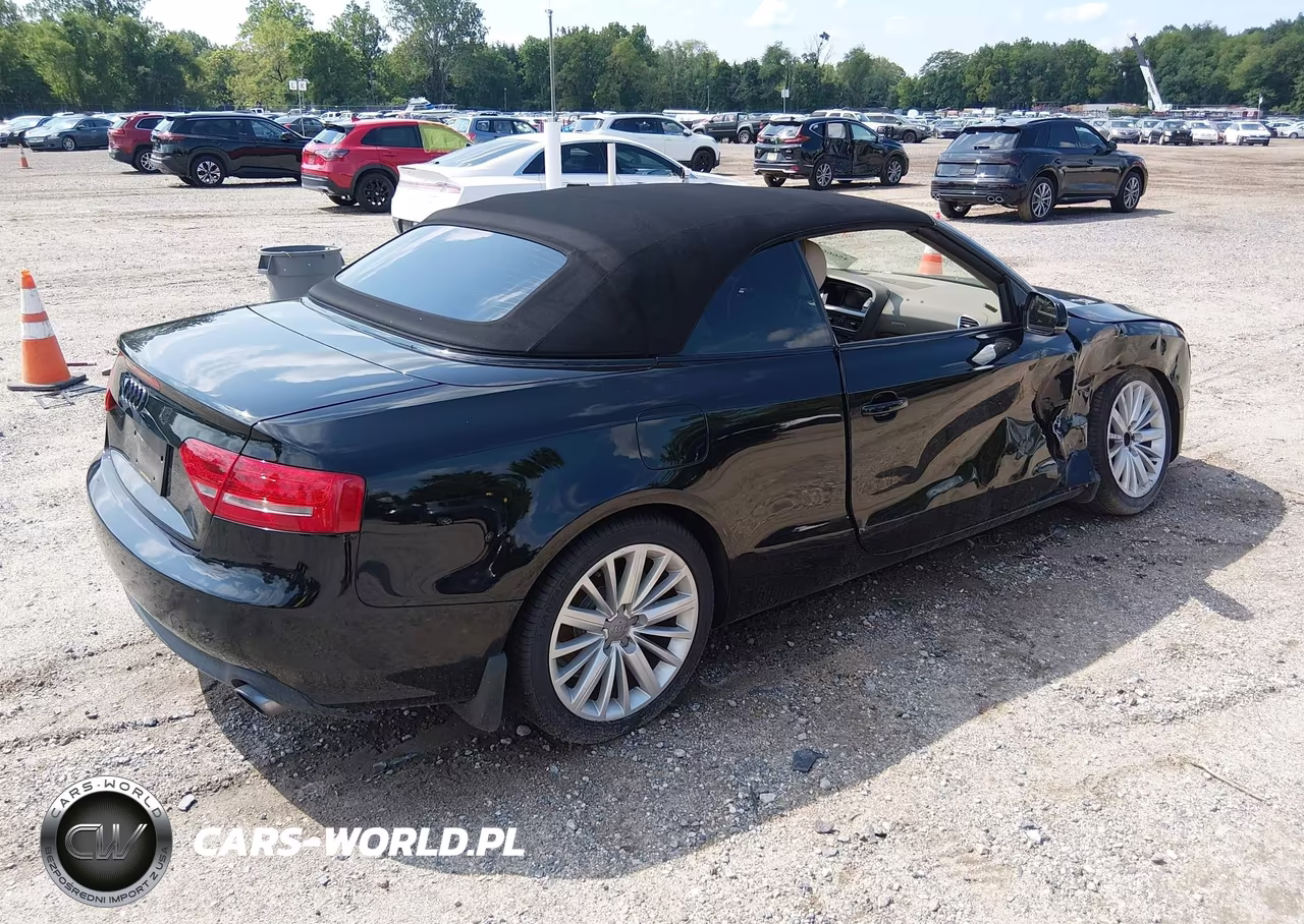 2012 Audi A5 2.0T Premium VIN:WAULFAFH7CN005828 - 4
