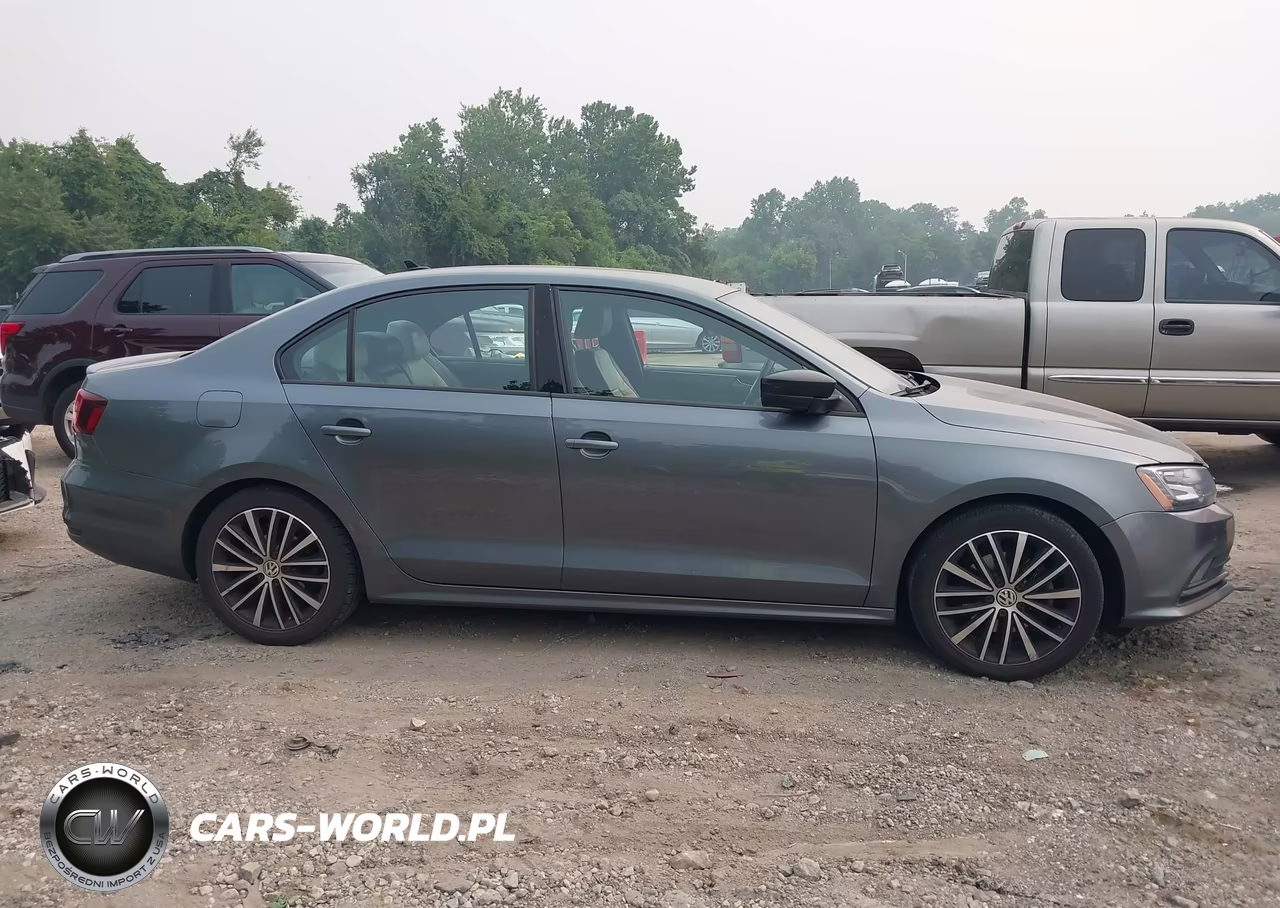 2016 Volkswagen Jetta 1.8T Sport VIN:3VWD17AJ6GM271681 - 13
