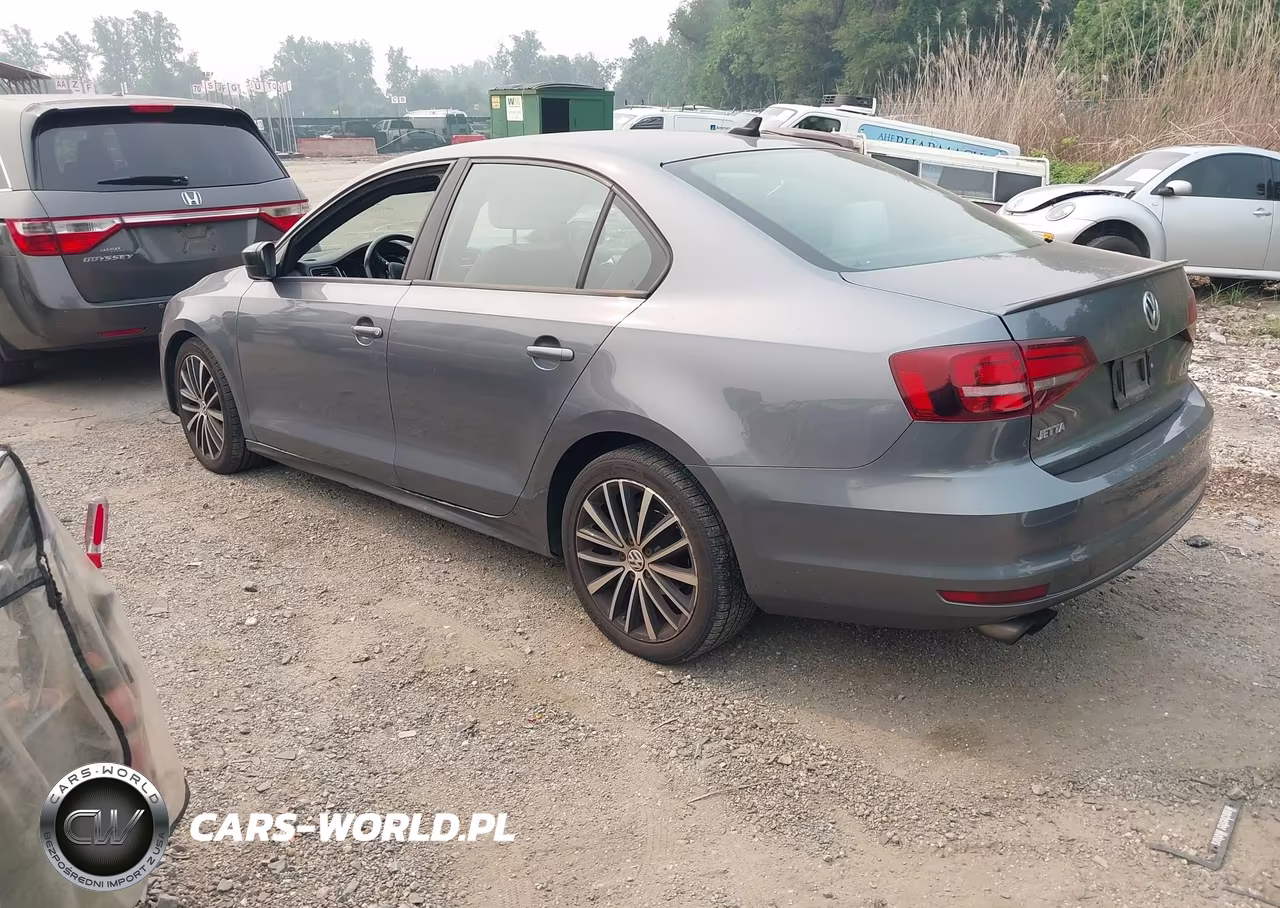 2016 Volkswagen Jetta 1.8T Sport VIN:3VWD17AJ6GM271681 - 3