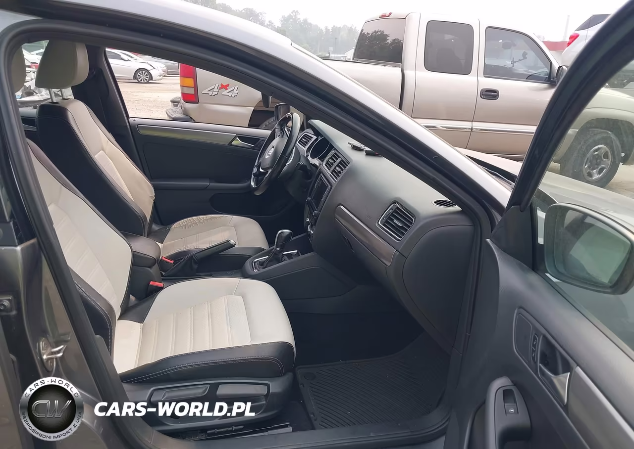 2016 Volkswagen Jetta 1.8T Sport VIN:3VWD17AJ6GM271681 - 5