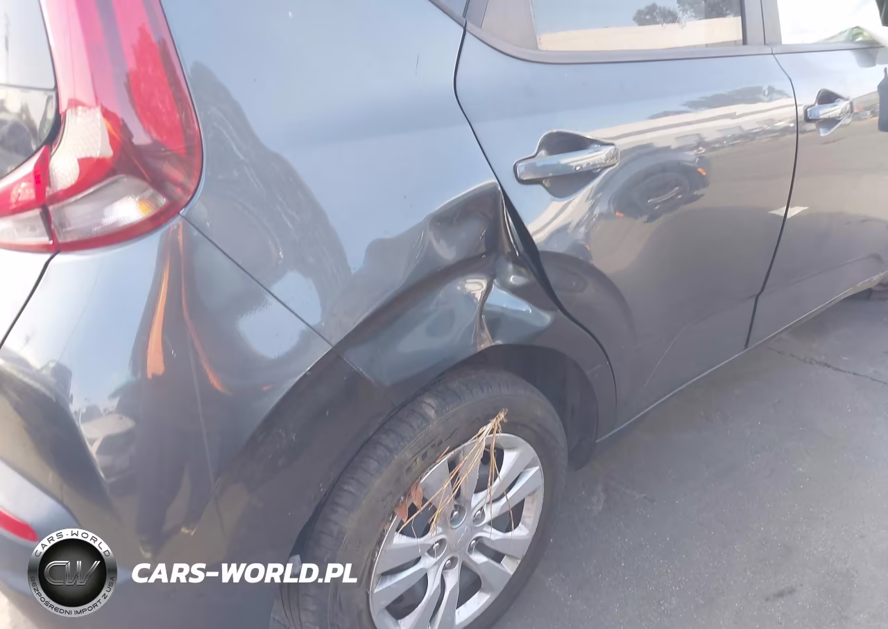 2022 Kia Soul Lx VIN:KNDJ23AU8N7836722 - 16