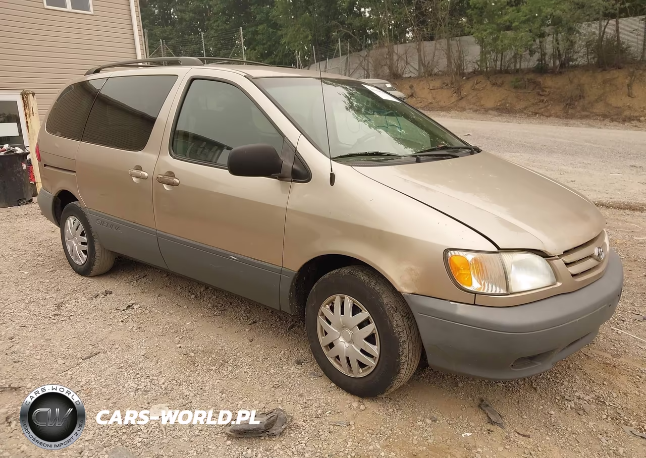 2003 Toyota Sienna Ce