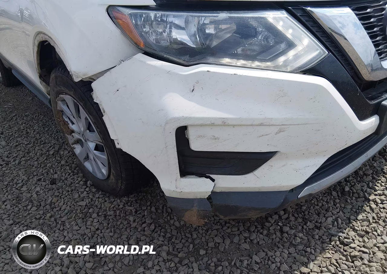 2018 Nissan Rogue S VIN:5N1AT2MV7JC726415 - 6