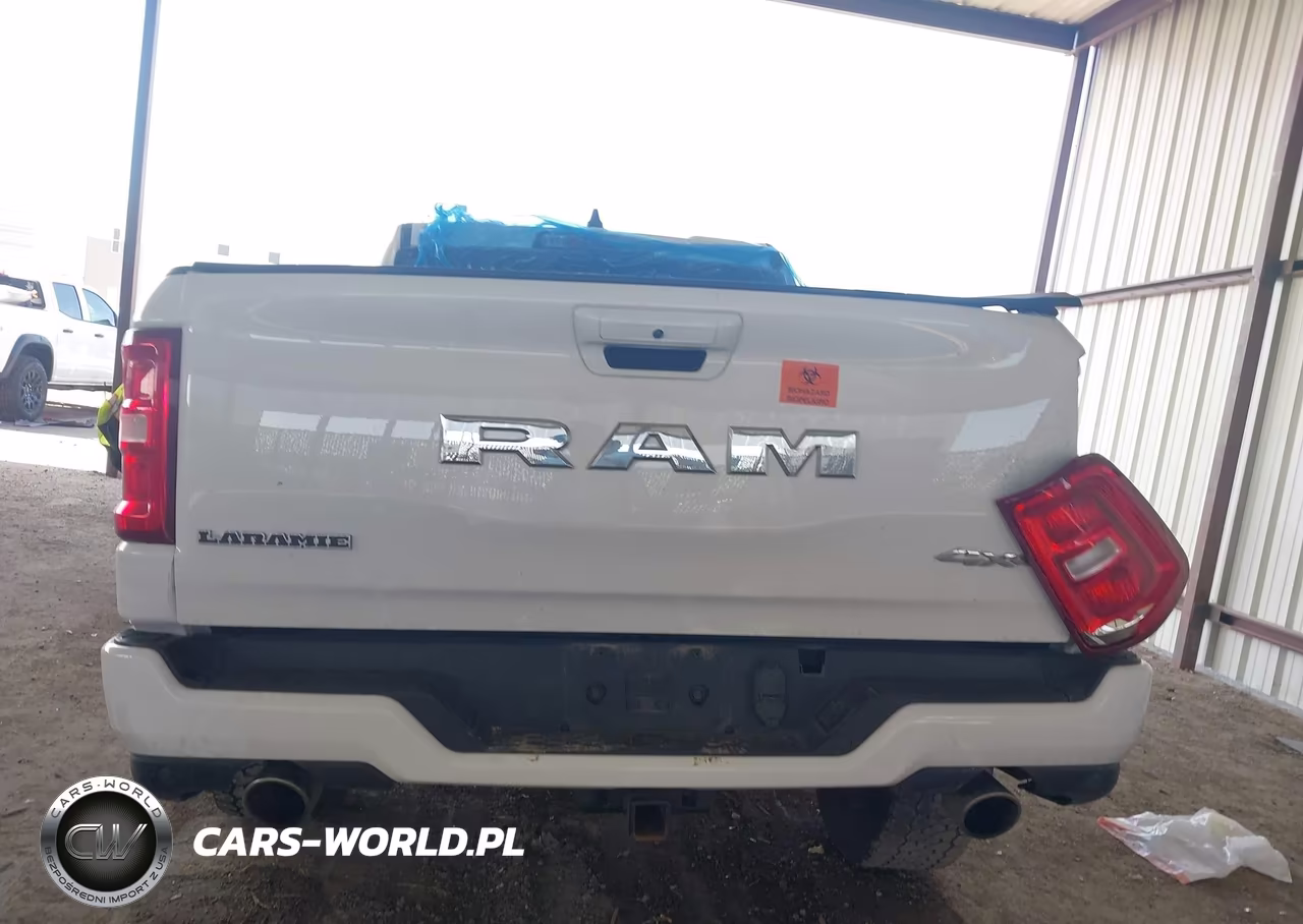 2025 Ram 1500 Laramie 4X4 5'7 Box VIN:1C6SRFJP6SN676513 - 15