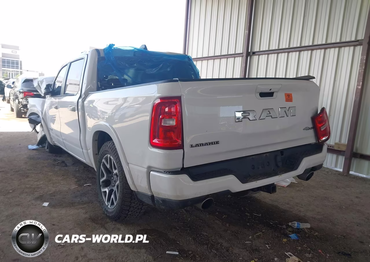 2025 Ram 1500 Laramie 4X4 5'7 Box VIN:1C6SRFJP6SN676513 - 3