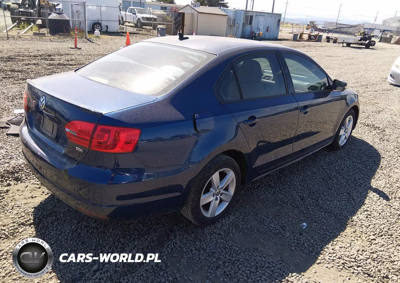 2011 Volkswagen Jetta 2.0L Tdi VIN:3VWLL7AJ5BM095995 - 4
