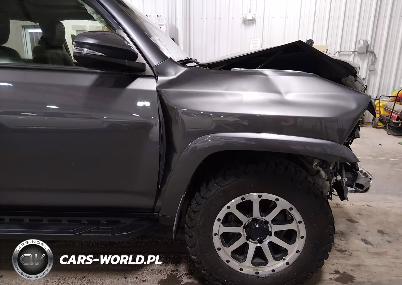 2020 Toyota 4Runner Trd Off Road Premium VIN:JTEBU5JR7L5777852 - 18