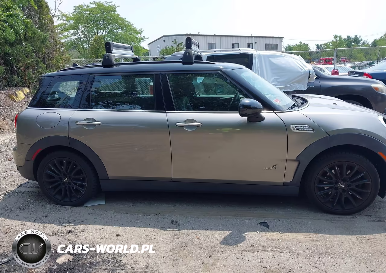 2018 Mini Clubman Cooper VIN:WMWLU1C52J2F28952 - 14