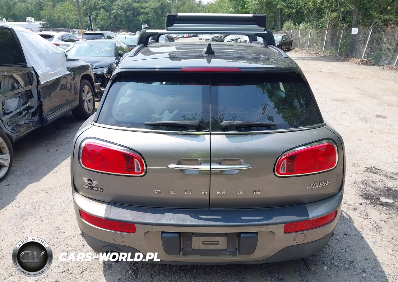 2018 Mini Clubman Cooper VIN:WMWLU1C52J2F28952 - 17