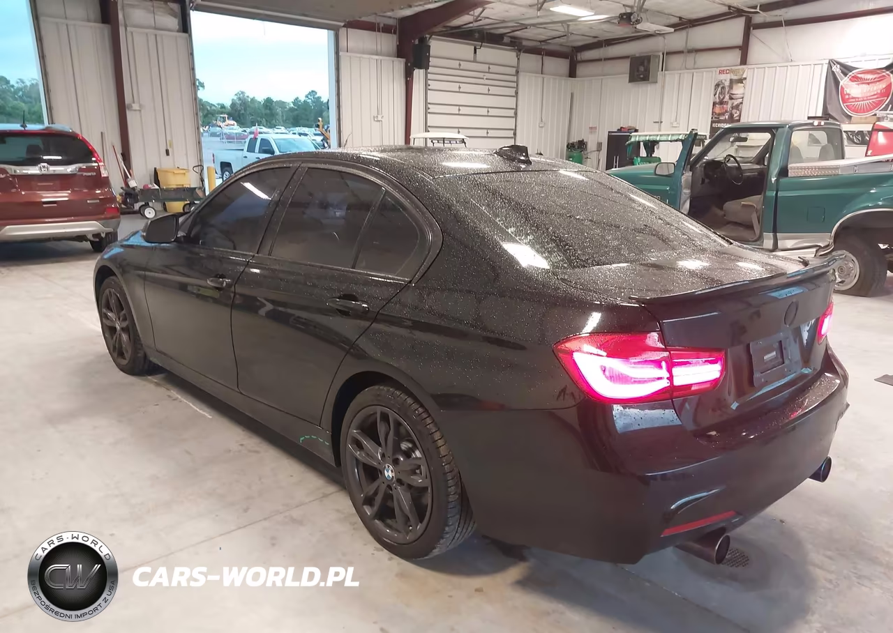 2017 BMW 3 Series 330I VIN:WBA8B9G38HNU55188 - 3