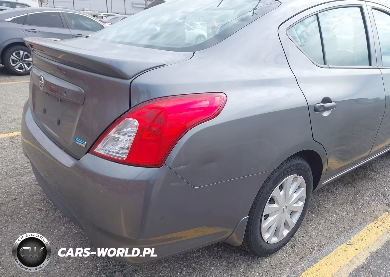 2016 Nissan Versa 1.6 S+ VIN:3N1CN7AP7GL822667 - 16