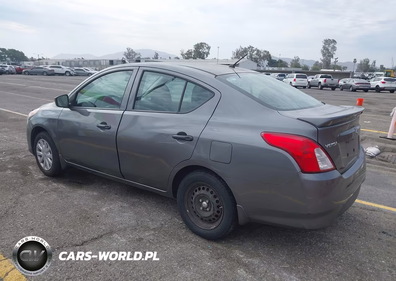 2016 Nissan Versa 1.6 S+ VIN:3N1CN7AP7GL822667 - 3