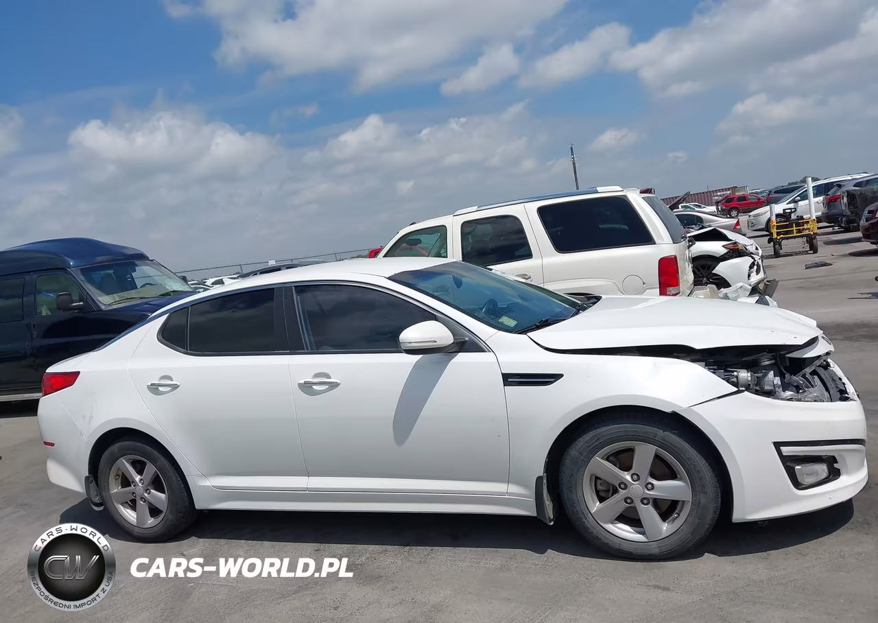 2015 Kia Optima Lx VIN:5XXGM4A71FG370726 - 13