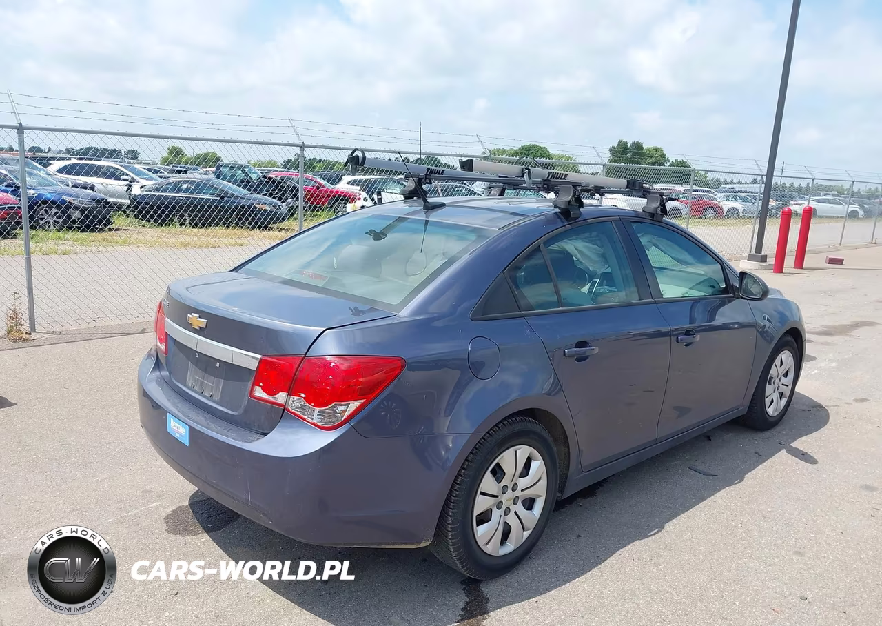 2013 Chevrolet Cruze Ls Auto VIN:1G1PA5SG0D7282634 - 4