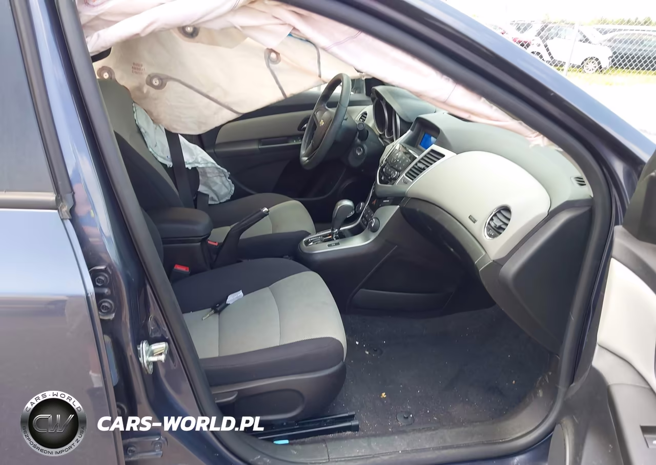 2013 Chevrolet Cruze Ls Auto VIN:1G1PA5SG0D7282634 - 5