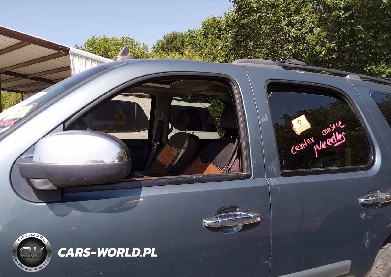 2008 Chevrolet Tahoe Ltz VIN:1GNFC13028R190403 - 14