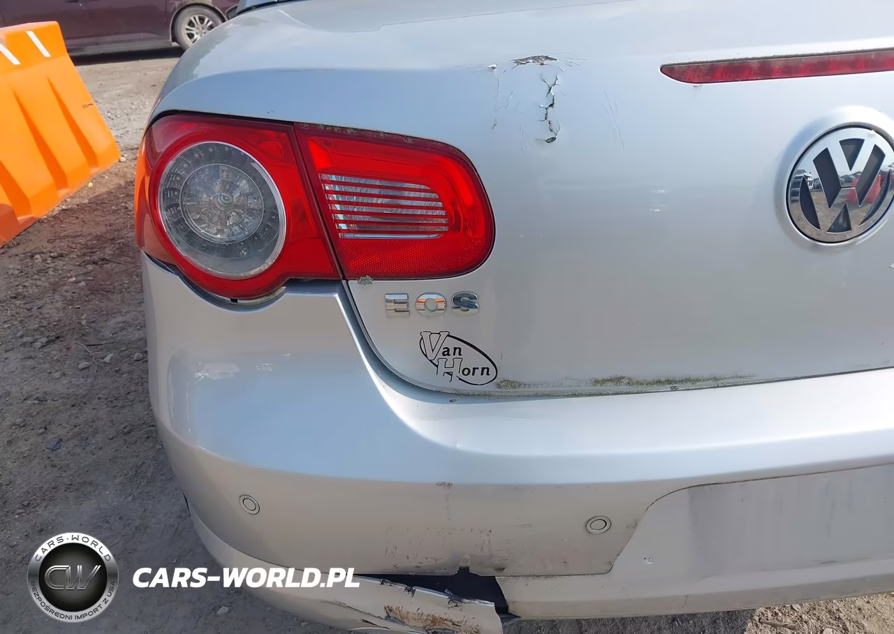 2010 Volkswagen Eos Komfort VIN:WVWBA7AH4AV018136 - 13