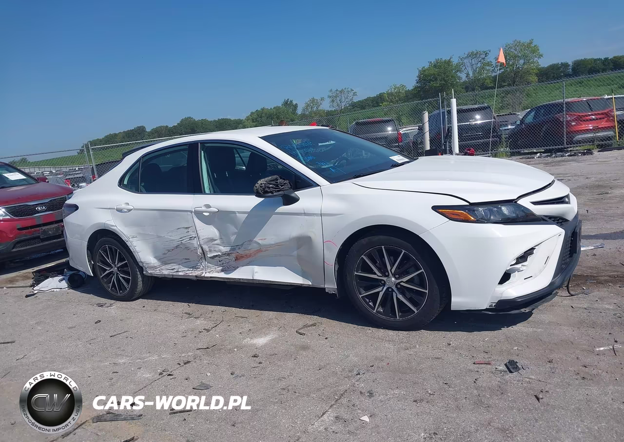 2021 Toyota Camry Se VIN:4T1G11AK0MU405741 - 13