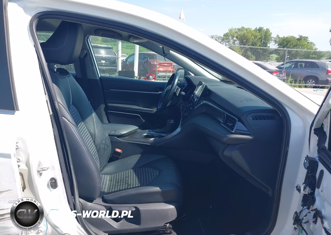 2021 Toyota Camry Se VIN:4T1G11AK0MU405741 - 5