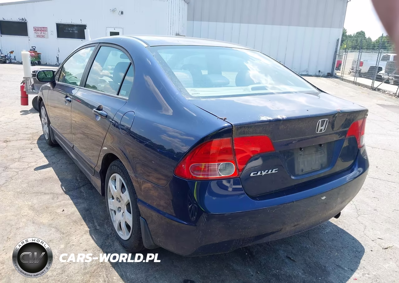 2008 Honda Civic Lx VIN:1HGFA15588L076868 - 3