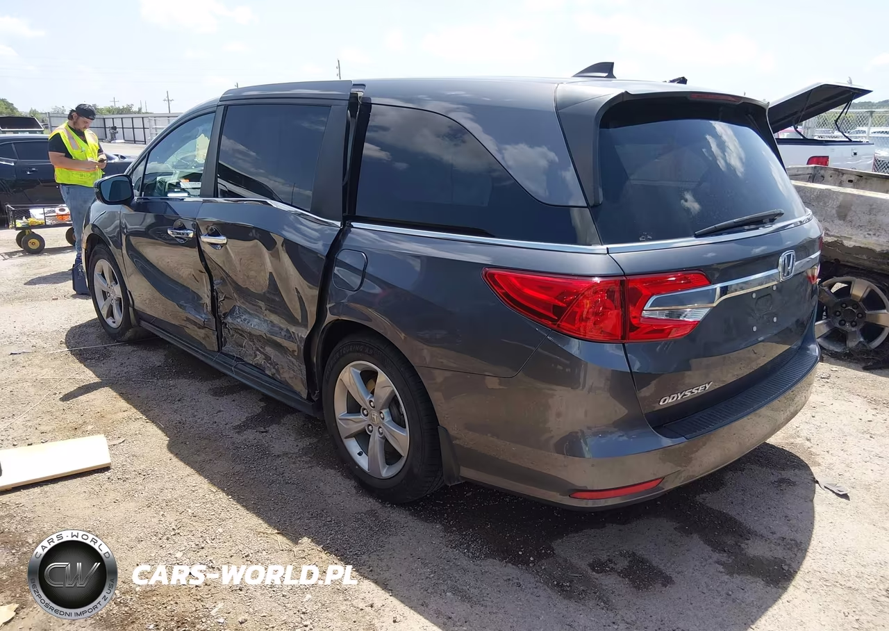 2018 Honda Odyssey Ex-L VIN:5FNRL6H79JB082039 - 3
