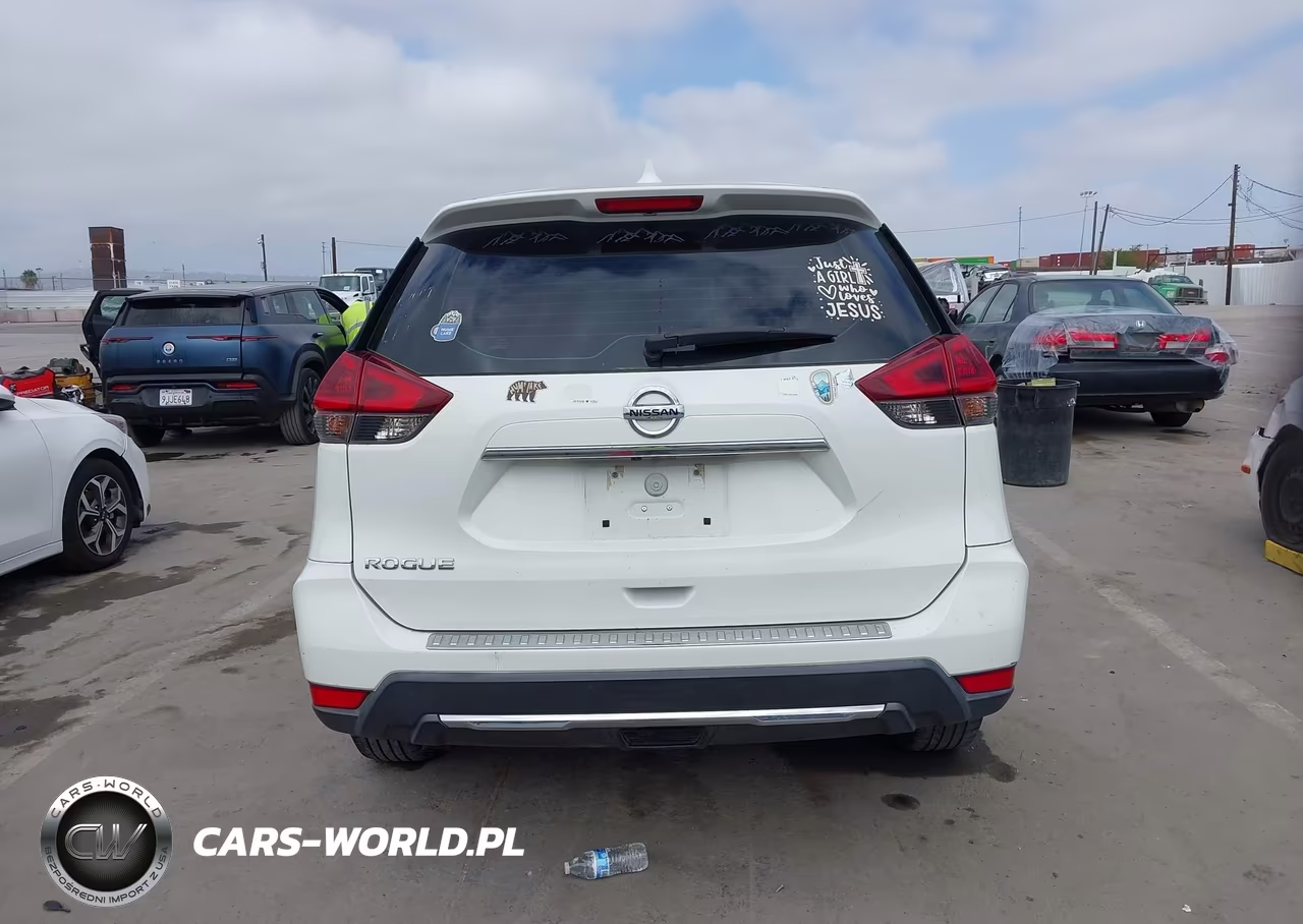 2018 Nissan Rogue S VIN:5N1AT2MT6JC828903 - 16