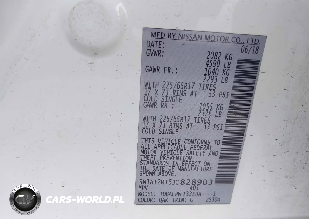 2018 Nissan Rogue S VIN:5N1AT2MT6JC828903 - 9