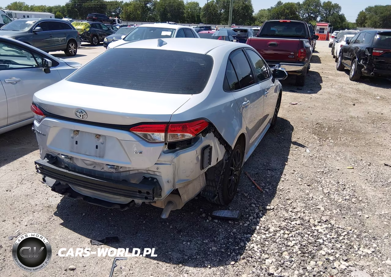 2020 Toyota Corolla Le VIN:5YFEPRAE3LP124399 - 4