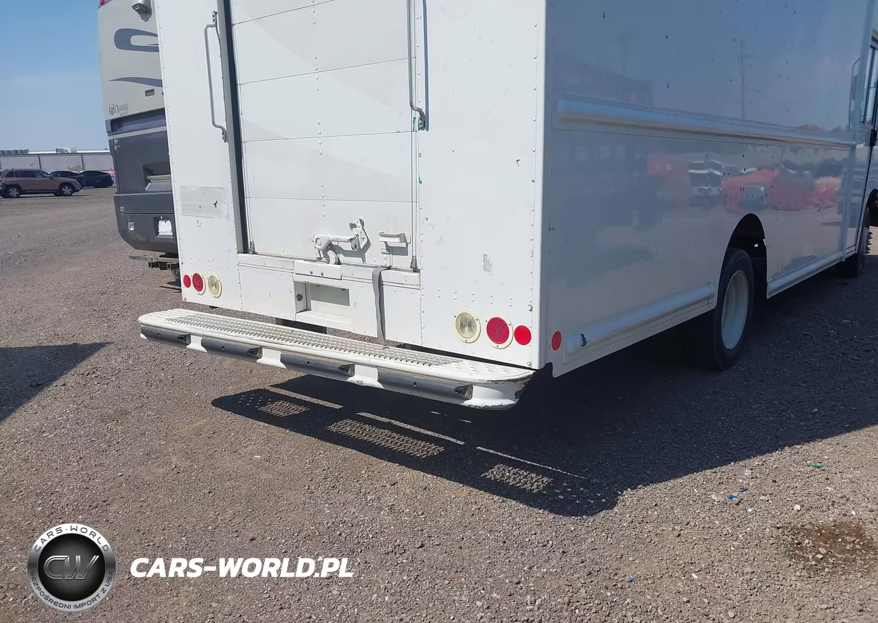 2016 Ford F-59 Commercial Stripped VIN:1F65F5KY5G0A13487 - 4