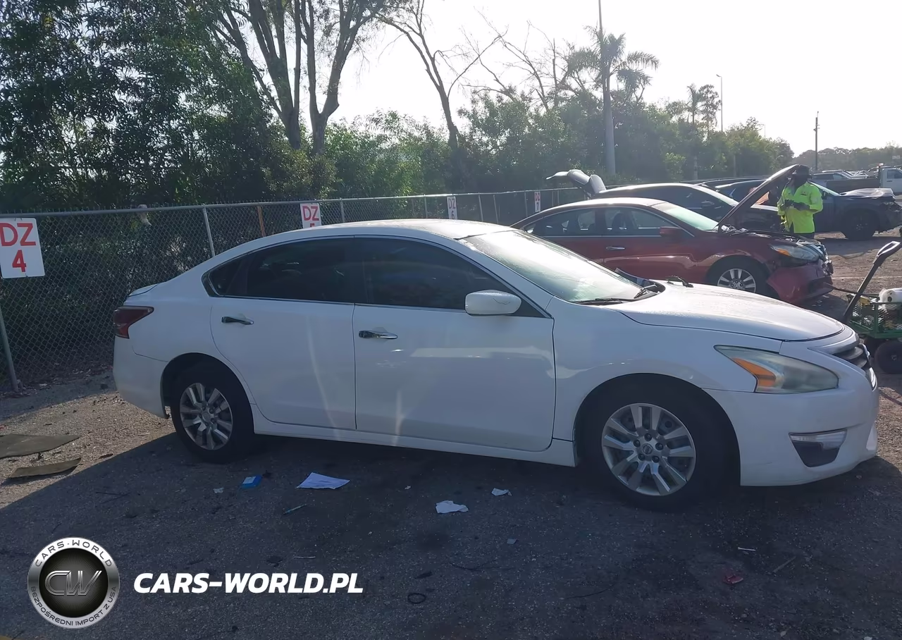 2013 Nissan Altima 2.5 S VIN:1N4AL3AP7DC228192 - 13
