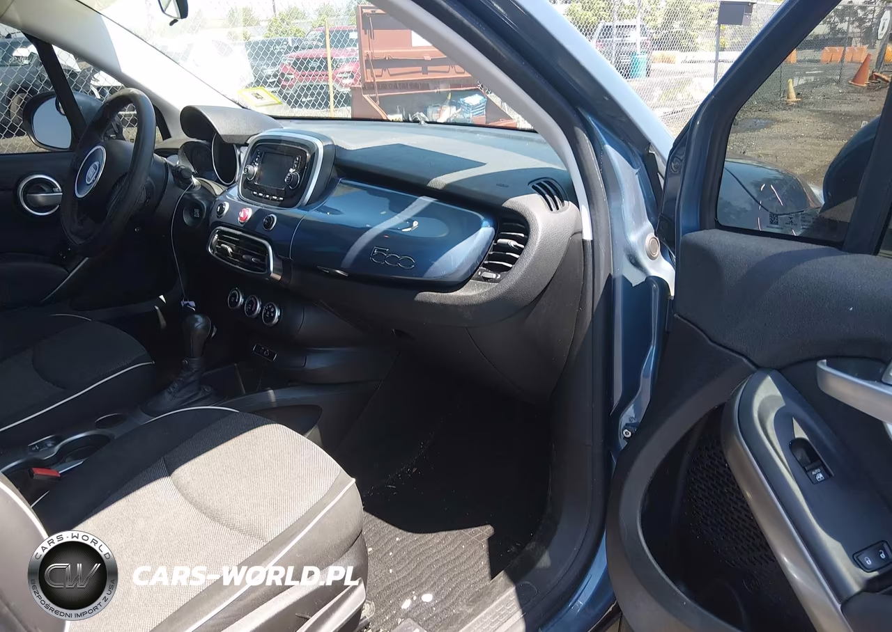 2017 Fiat 500X Pop Fwd VIN:ZFBCFXABXHP623555 - 5