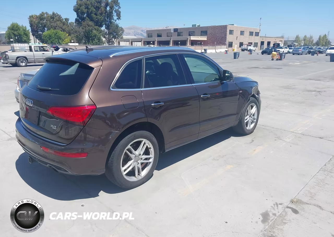 2015 Audi Q5 3.0T Premium Plus VIN:WA1DGAFP1FA012338 - 4