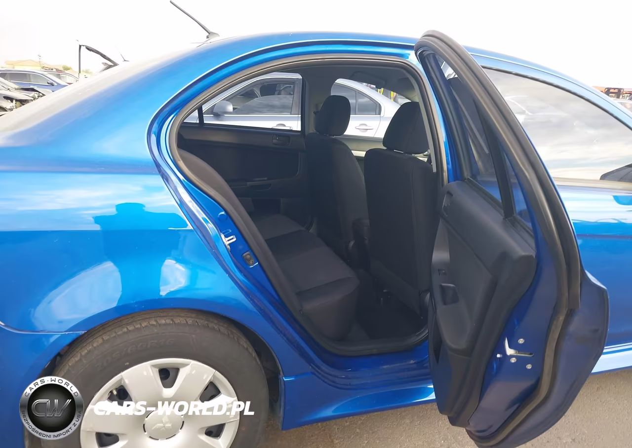 2011 Mitsubishi Lancer Es VIN:JA32U2FU8BU022051 - 8