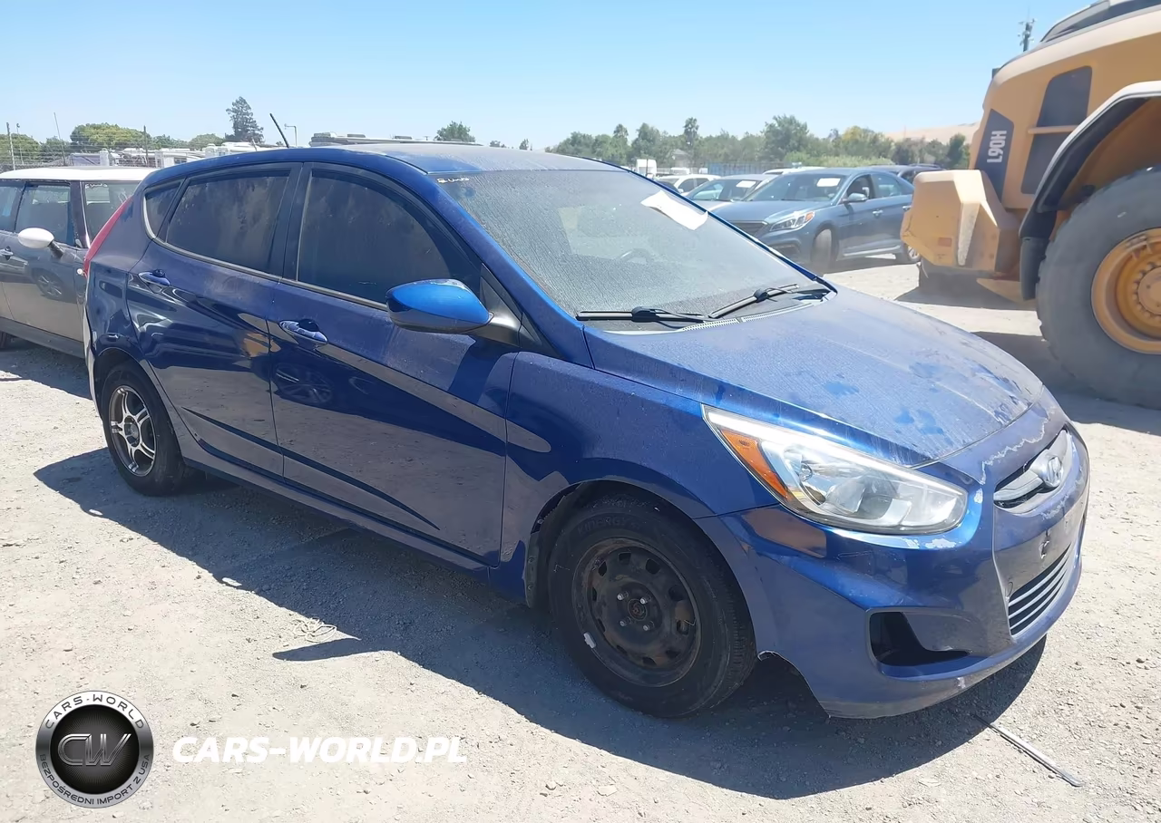 2015 Hyundai Accent Gs VIN:KMHCT5AE3FU206034 - 1