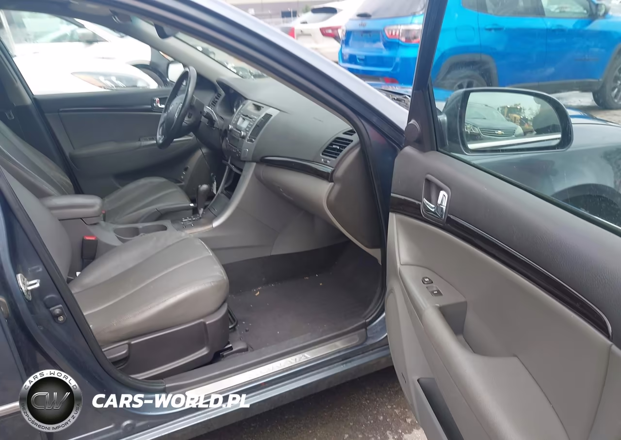 2010 Hyundai Sonata Limited VIN:5NPEU4AC3AH606536 - 5